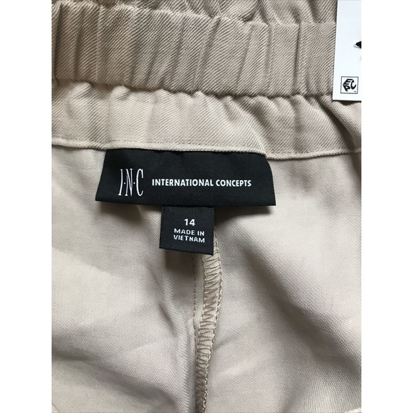 INC International Concepts Womens Tan Shorts Stretchy Waist Zipper Summer Shorts - Picture 6 of 8
